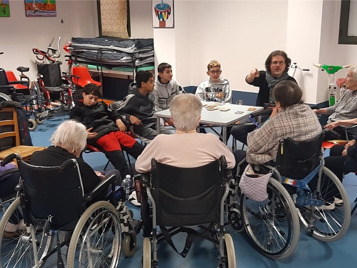 Leggi news | INCONTRI INTERGENERAZIONALI